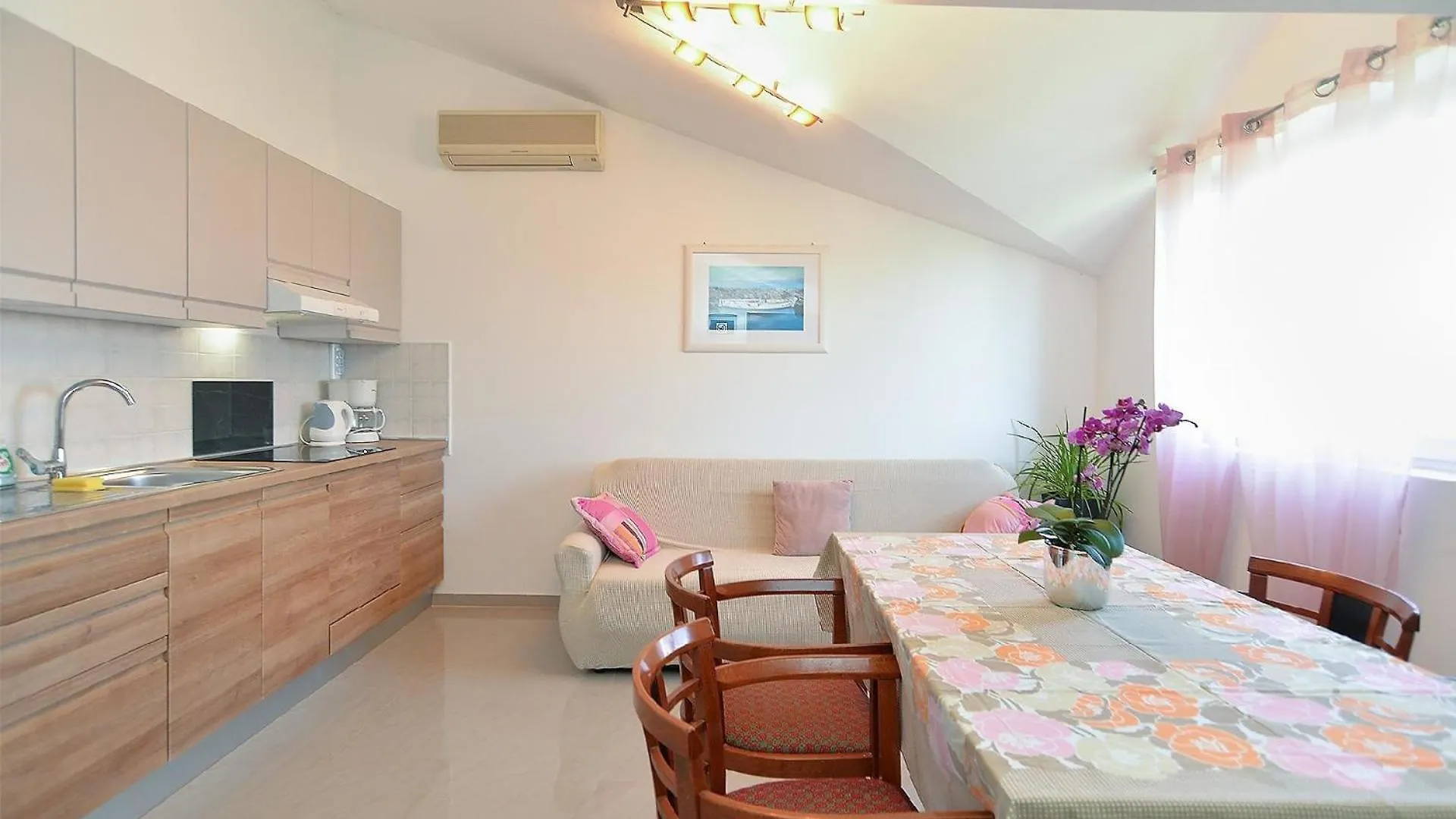 Ferienwohnung Fuer 4 Personen Ca 42 Qm In Fazana-Surida, Istrien Istrische Riviera Valbandon Apartamento