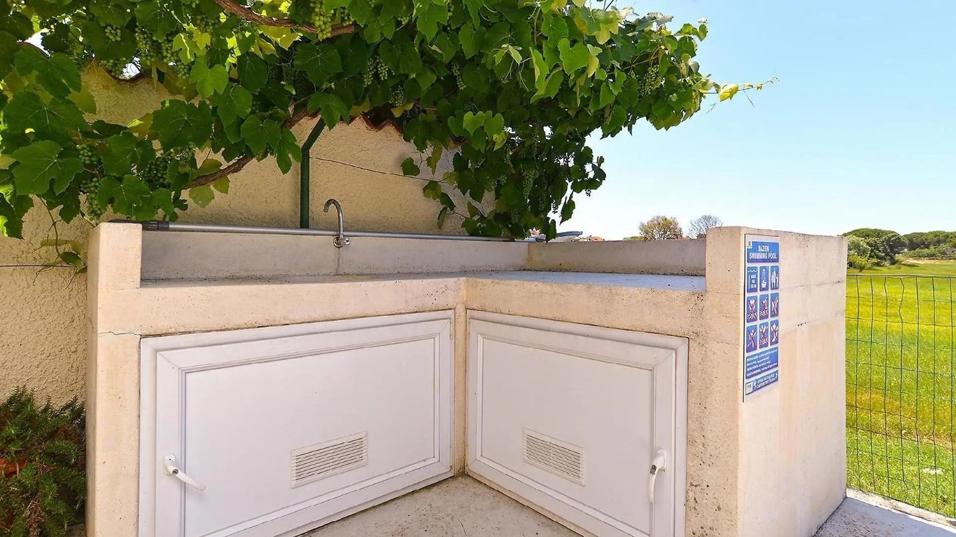Ferienwohnung Fuer 4 Personen Ca 42 Qm In Fazana-Surida, Istrien Istrische Riviera Valbandon